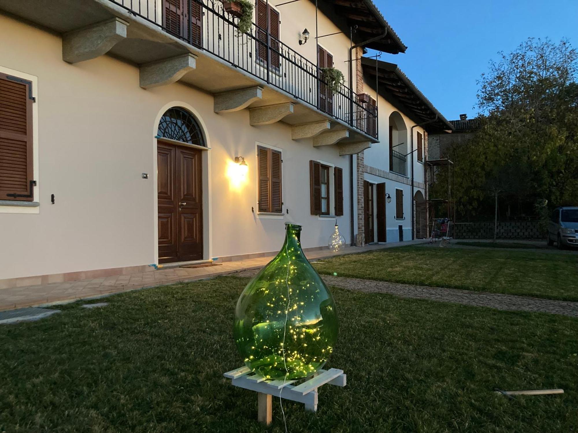 Casa Vacanze Martina Castagnole delle Lanze Buitenkant foto